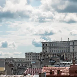 Antic Apartment