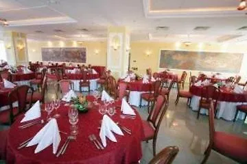 Alexander Hotel Bucharest 4*,